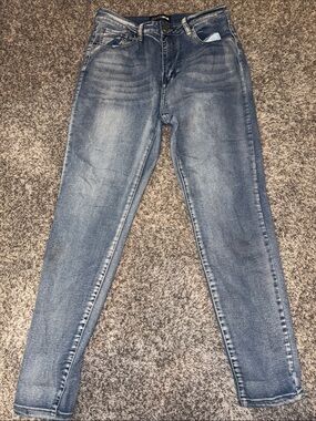 Fashion Nova High-Rise Light Blue Slim Jeans